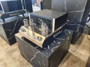 McIntosh Vorstufe C8